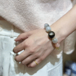 Water-like Flow Patterns in Yellow Phantom's Internal Phantoms